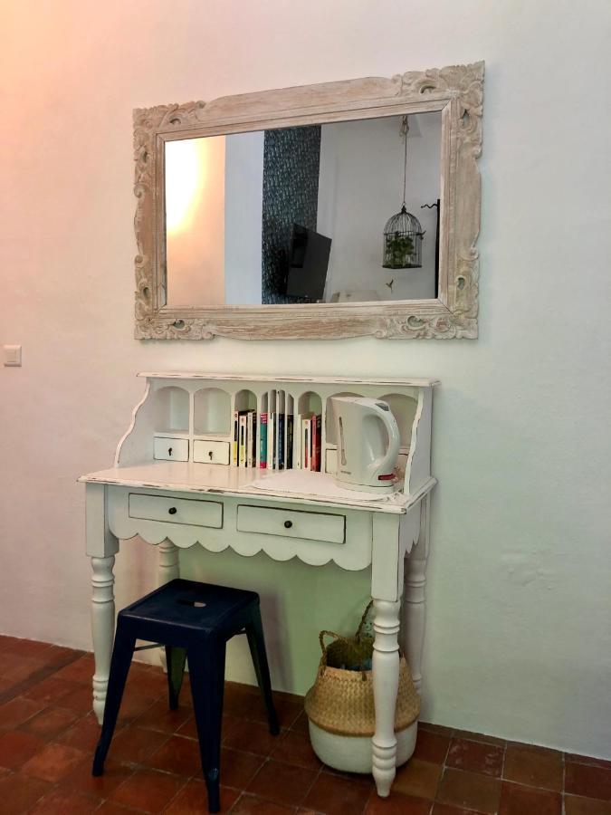 LʼIsle-sur-la-Sorgue Montjoia B&B 외부 사진