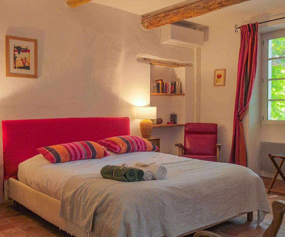 LʼIsle-sur-la-Sorgue Montjoia B&B 외부 사진