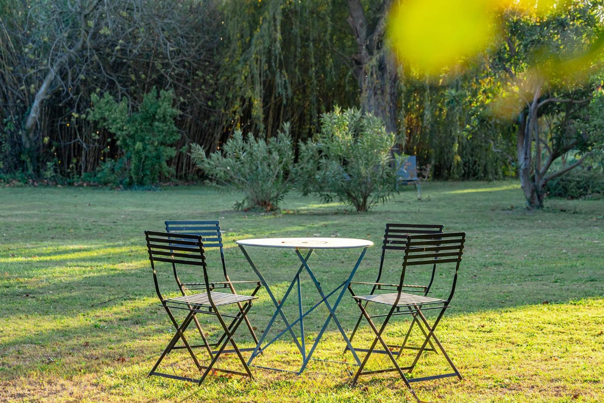 LʼIsle-sur-la-Sorgue Montjoia B&B 외부 사진